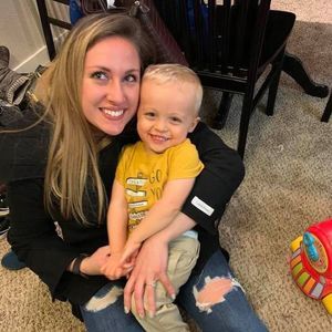 Meet your Posher, Antonia